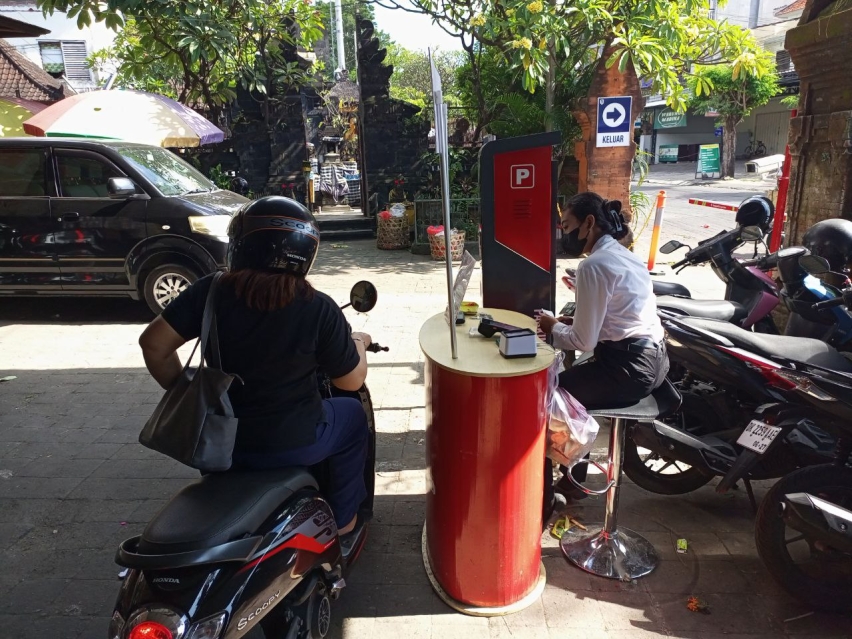 Sistem Parkir Otomatis: Solusi Efektif untuk Area Publik yang Lebih Tertib