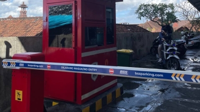 Pemasangan Palang Portal Manual di Graha Yowana Suci Art and Community Hub, Denpasar Bali