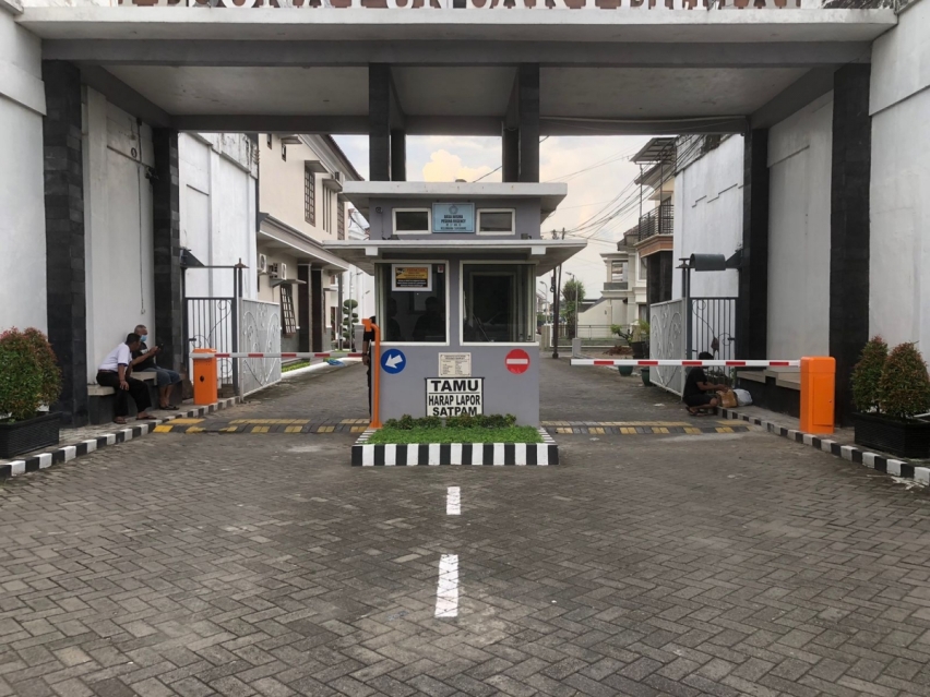 Tips Mengatur Lalu Lintas Kendaraan di Perumahan Padat Penduduk