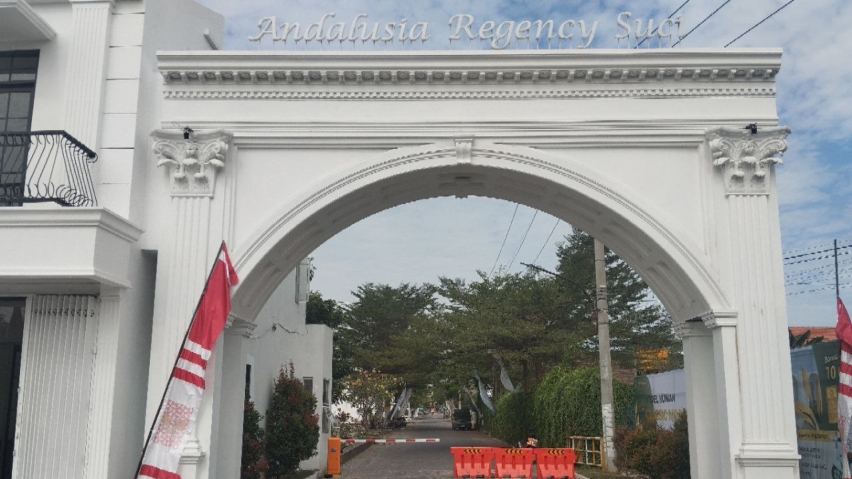 Pemasangan Palang Parkir Manual di Perumahan Andalusia  Regency Suci Gresik, Jawa Timur